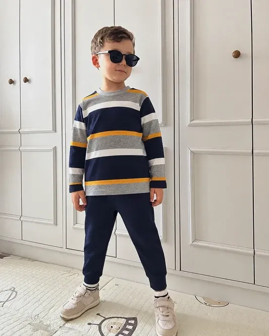 apparel-the-hub-kidswear-boy-striped-sweatshirt-navy-joggers