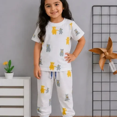 apparel-the-hub-kidswear-girl-white-teddy-print-tshirt-joggers-06